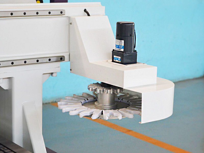ATC CNC Router tools magazine 12 tools